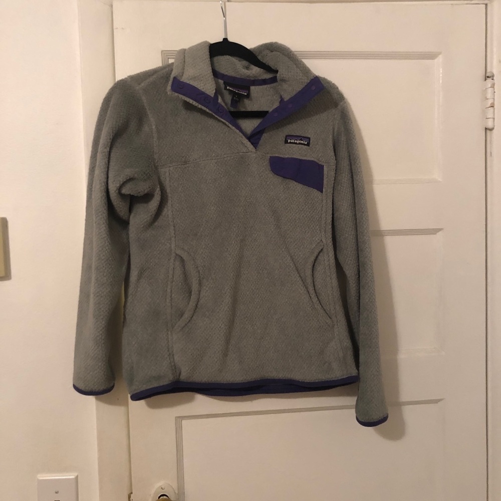 Grey Patagonia Pull Over Snap